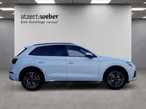 Audi Q5 S line 50TDI quattro Matrix StdHz AHK Navi Bild 4