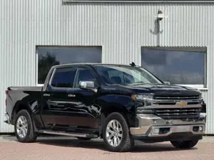 Chevrolet Silverado LTZ Schiebedach Bose HUD 360° LPG Gas