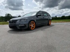 Skoda Octavia Octavia Combi 2.0 TDI 4x4 DSG RS