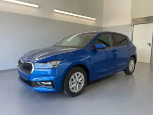 Skoda Fabia Selection 115PS Sitzheizung+Alu+GV5+App-Connect...