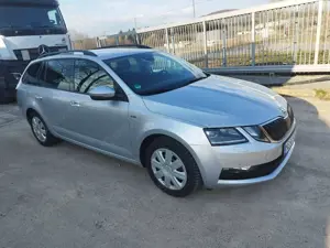 Skoda Octavia Octavia Combi 2.0 TDI DSG Soleil