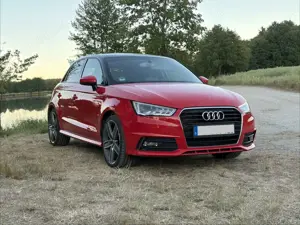 Audi A1 Audi A1 S line 1.4 TDI, TÜV 2028, 8-fach bereift