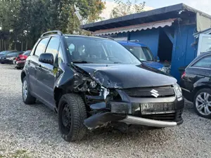 Suzuki SX4 Club