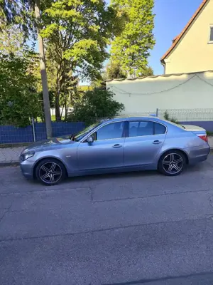 BMW 520 520i