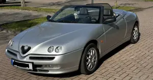 Alfa Romeo Spider 2.0 Twin Spark - Sommerfahrzeug, Klima,  TÜV neu