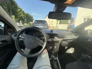 Opel Astra 1.8 16V Coupe Silverstone