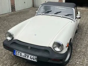 MG Midget MK III     FAHRERSITZ LINKS !!!
