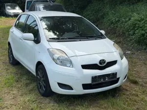 Toyota Yaris *5 Türen*Klimaanlage*Euro5*Wenig KM*