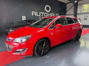 Opel Astra Sports Tourer Exklusiv/Bi-Xenon/Navi/Leder