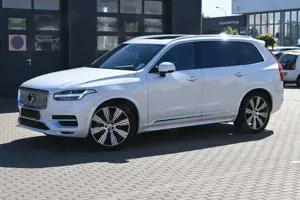 Volvo XC90 B5 AWD Ultimate Bright*LED*PANO*LUFT*STHZ