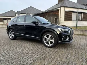 Audi Q3 Q3 35 TFSI S tronic advanced AHK 8-fach bereift