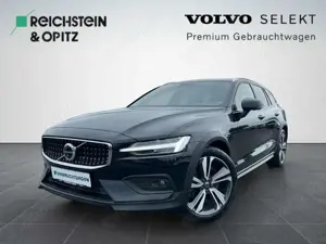 Volvo V60 Cross Country B5 AWD Ultimate/Keyless/HeadUp