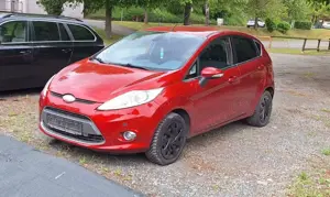Ford Fiesta Titanium Klimaautomatik/Elektr.Fenster/PDC