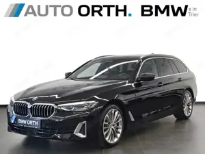 BMW 530 d xDrive Touring PANO ST-HZG MASSAGE SITZLÜFT