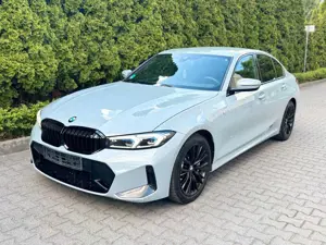 BMW 330 d xDrive M Sport HeadUP AHK