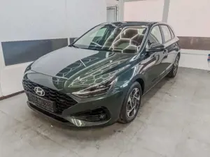 Hyundai i30 STYLE DCT NAVI WP ALU LED RFK PDC 1.6 T-GDi DCT...