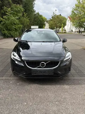 Volvo V40 Momentum