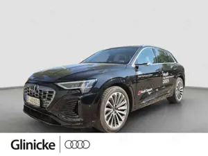 Audi Q8 e-tron Q8 S line 55 e-tron quattro 300 kW