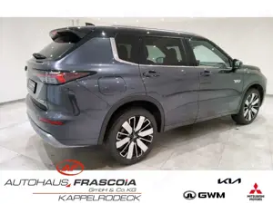 Mitsubishi Outlander Top (Luxury-Paket) 2,4 4WD Navi Leder ACC 360 grad Bild 5