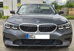 BMW 330 330e Touring Aut. Advantage
