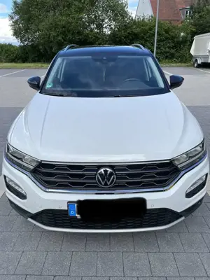 Volkswagen T-Roc United*Navi*SHZ*Klima*TÜV/Service/Inspek. NEU