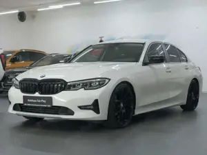 BMW 318 Limousine/20"/NAVI/SHZ/U-FREI/TOP!!!