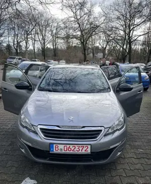 Peugeot 308 SW BlueHDi 150 EAT6 Stop  Start Allure