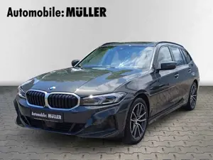 BMW 320 i Touring Aut. AHZV+PANODACH+LED+AKT.TEMPOMAT+DAB+