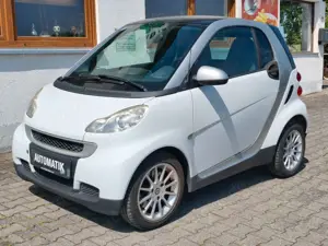 smart forTwo coupe Micro Hybrid Drive 52 kW, TÜV NEU