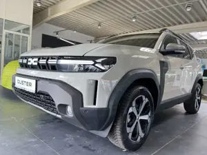 Dacia Duster Neuer Journey hybrid-G 150 4x4 Bild 2
