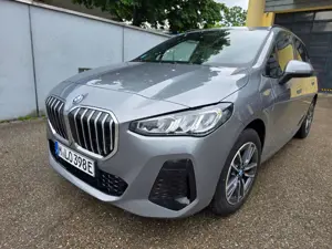 BMW 225 225e xDrive Active Tourer Hybrid Automatik AHK