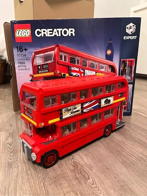 LEGO London Bus