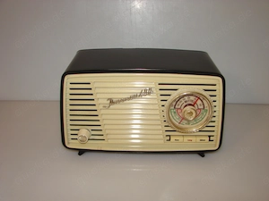 RFT Röhrenradio Ilmenau 480 zur Deko oder zum Aufarbeiten
