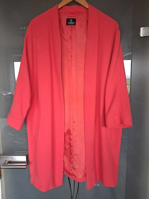 Wunderschöne, farbenfrohe Jacke von Madeleine