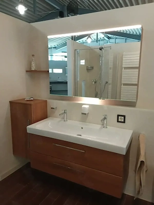 Doppelwaschtischanlage mit WC & Bidet