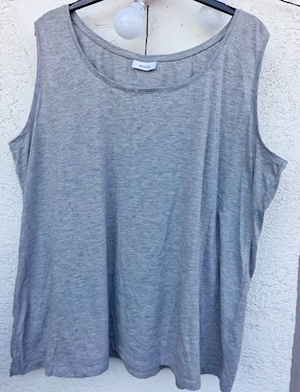 Leichtes Trägershirt Gr. 52-54 helles grau YESSICA C&A