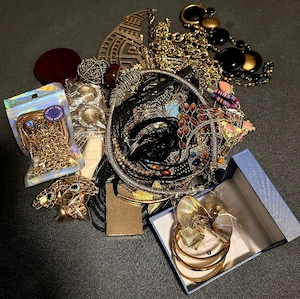   Mystery Schmuckpaket Goldmix | Große Schmucküberraschung