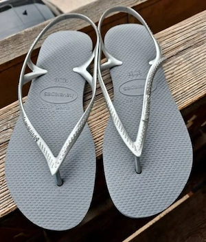 Neue Havaianas Sunny II Gr. 41-42 Grau-Silber   Flip Flop mit Fersenriemen