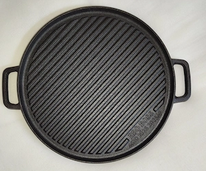 Grillplatte Grillteller rund aus Eisenguß Eisenplatte