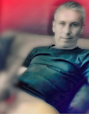 SIE ü18 für diskrete TREFFEN gesucht
