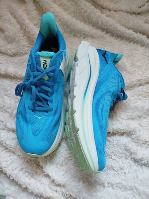 hoka clifton 10 gr.44