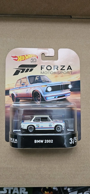 Hot Wheels Premium BMW 2002   Forza Motorsport (3 5) OVP
