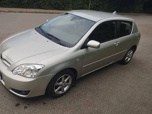 Toyota Corolla 1.4 VVT-i   Zuverlässig, Rostfrei, Webasto, TÜV bis 10 2027