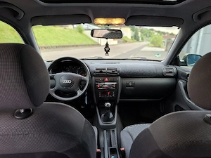 Audi A3 8L  1.8l ohne Tüv  Bild 2