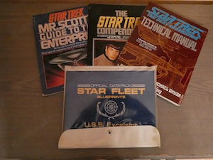 Konvolut Star Trek Bücher Unterlagen 4 Stk. - siehe Beschreibung