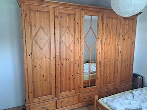 Schlafzimmerschrank zuverkaufen