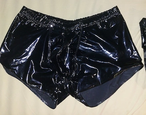 Latex Wäsche Hosen und Slips Neu ungetragen Größe M