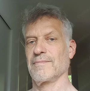 Suche hübsche Frau im Münchner Osten, die sich gerne zärtlich oral u. p Hand verwöhnen lassen möchte