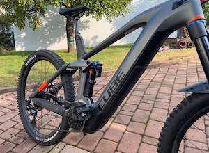 CUBE Stereo Hybrid 140 HPC E-Bike 29"   Hervorragender Zustand   Bosch CX