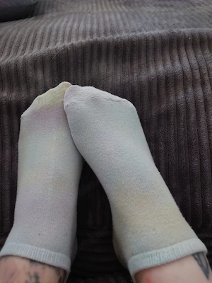 Getragene Sneakersocken